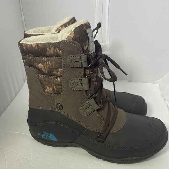 The North Face women's waterproof winter boots size 6.5 - Picture 1 of 9